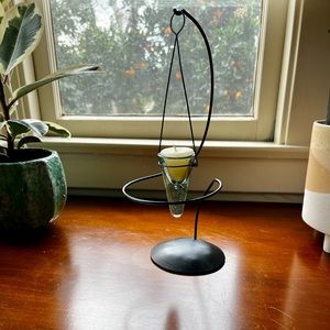 Beautiful decorative candle holder artistic abstract metal